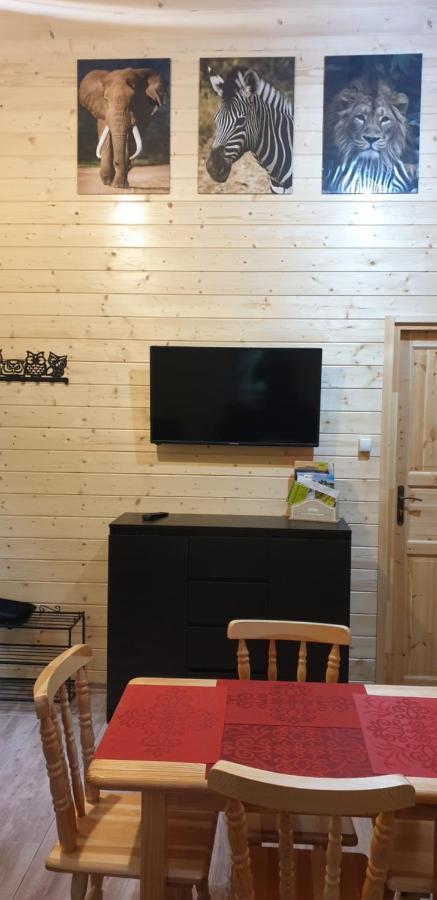 Domki Letniskowe Pod Lasem Koziniec ภายนอก รูปภาพ