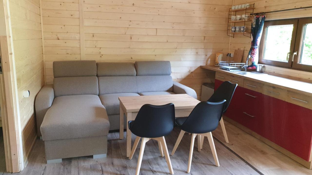 Domki Letniskowe Pod Lasem Koziniec ภายนอก รูปภาพ